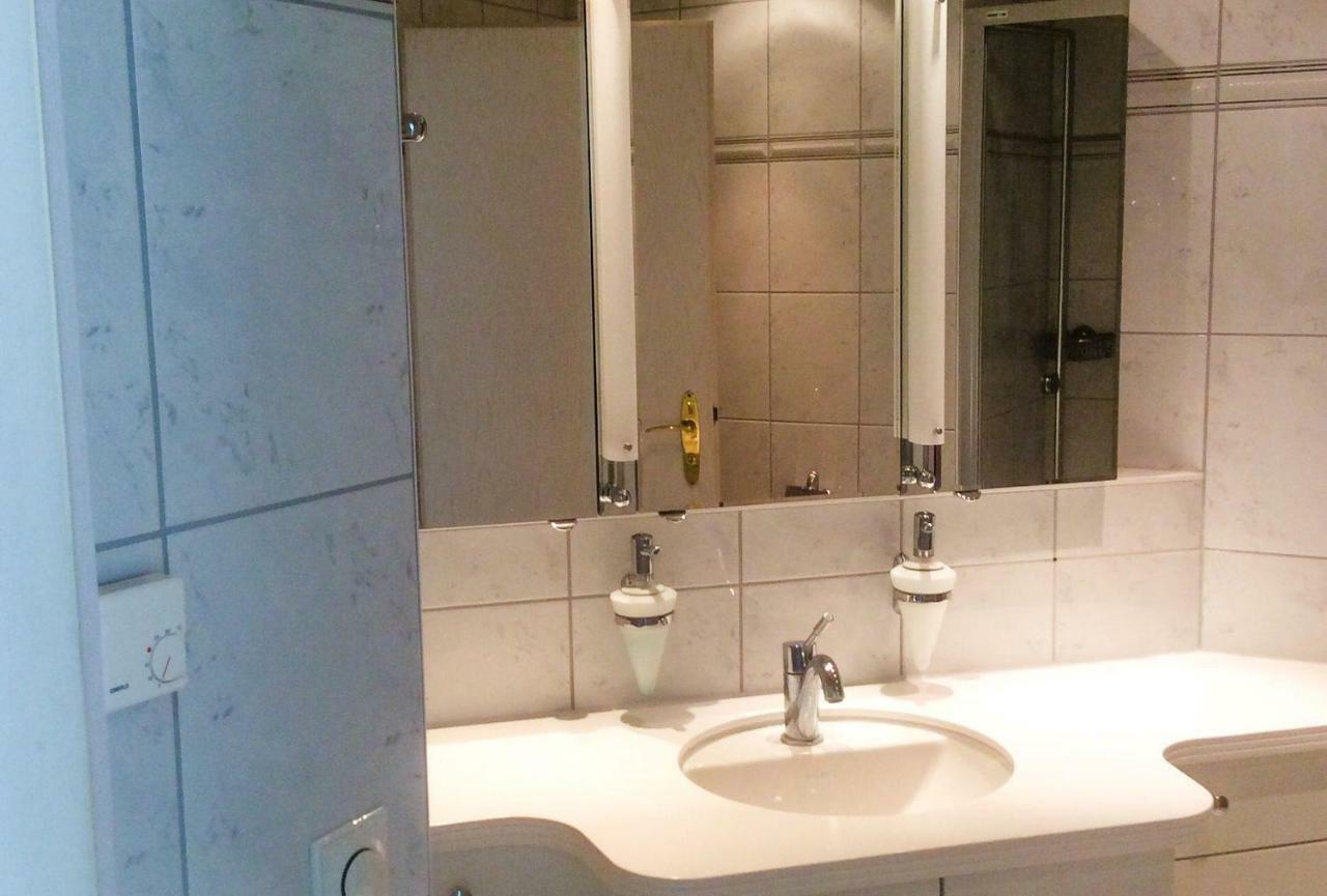 Ferien-Appartement Am Schlosssee Salem  Bagian luar foto
